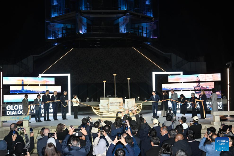 Jiangsu : les maires du monde entier discutent de la gouvernance urbaine dans la ville historique de Nanjing