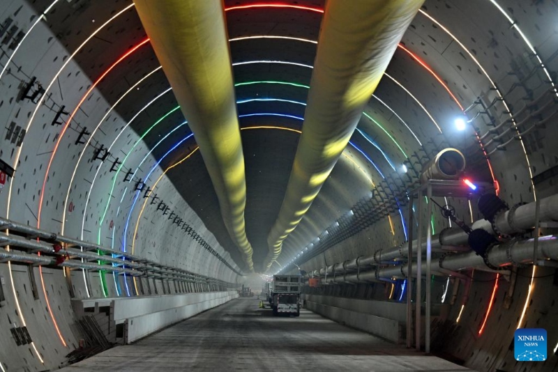 Le tunnel Jingu-Haihe de la ligne à grande vitesse Tianjin-Weifang a été percé avec succès