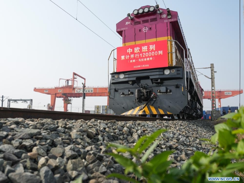 Les trains de fret Chine-Europe ont achevé un total cumulé de 120.000 trajets