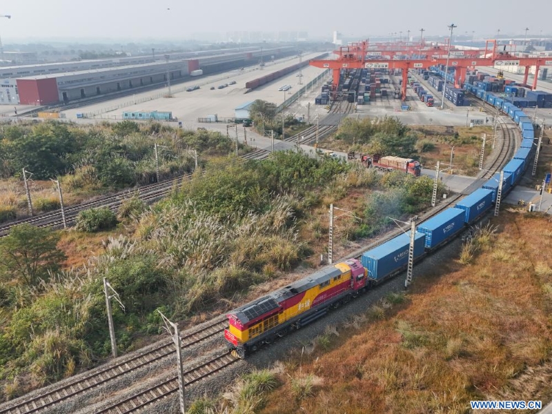 Les trains de fret Chine-Europe ont achevé un total cumulé de 120.000 trajets