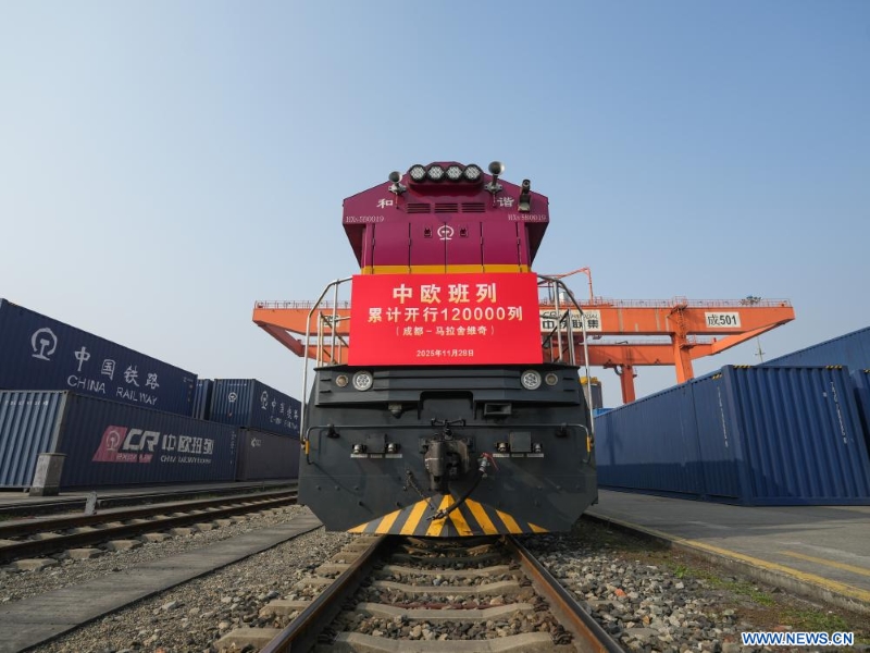 Les trains de fret Chine-Europe ont achevé un total cumulé de 120.000 trajets